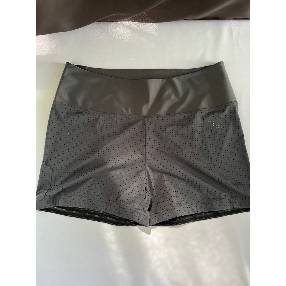 Kinona Womens‎ Gray Perforated Laser Cut Athletic Golf Shorts Size Large